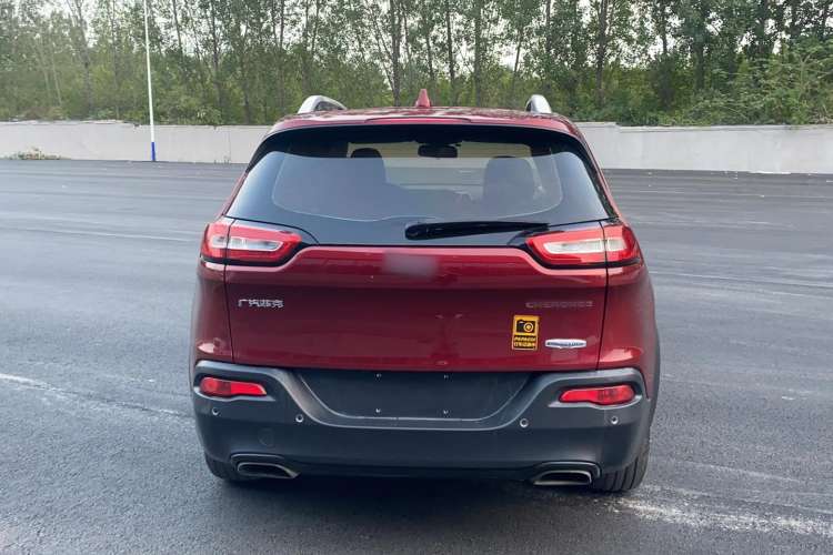 Used Jeep Cherokee 2016 2.4L Leading Edition