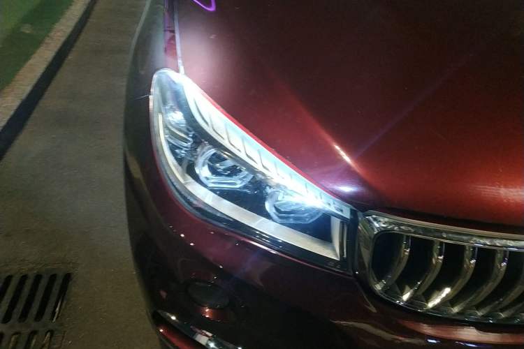 Used SWM X7 2016 1.8L Manual Luxury Edition 7 Seats