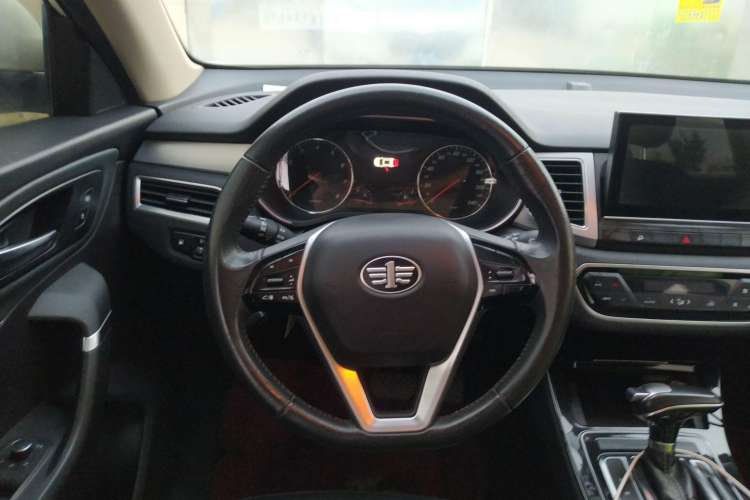 Used FAW Junpai D80 2019 TD220 Automatic Elite Model