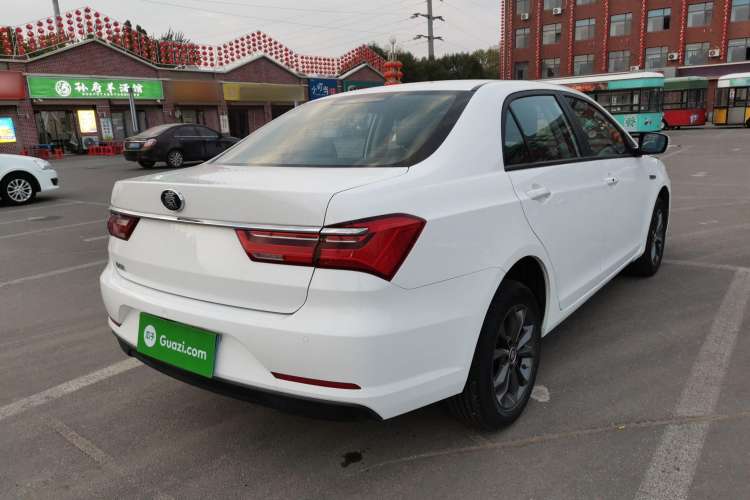 Used BYD Qin 2019 1.5L Manual Luxury Version