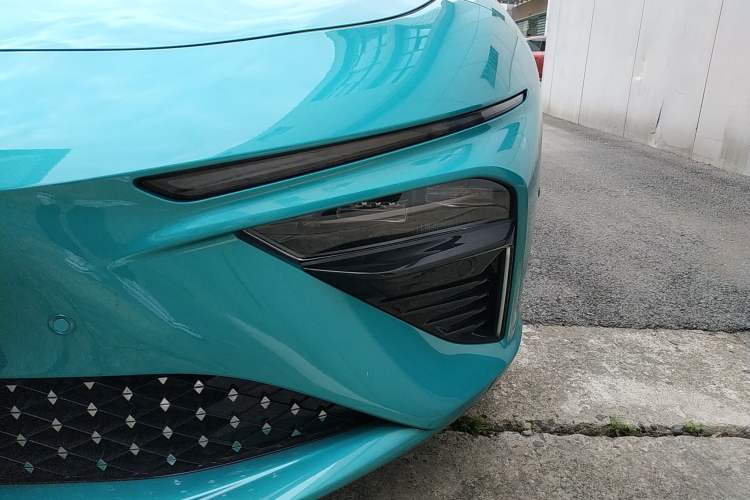 Used NETA S 2022 Pure Electric 715 km Range Rear-Wheel Drive Mid-Range Version
