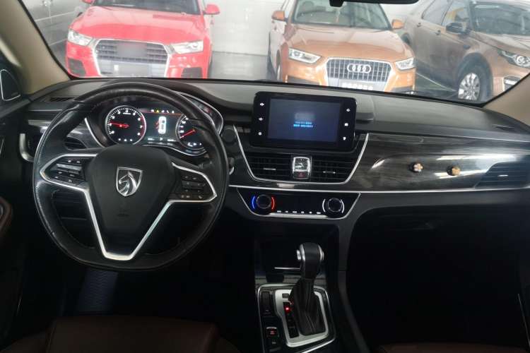 Used Baojun 560 2017 1.5T DCT Flagship Model
