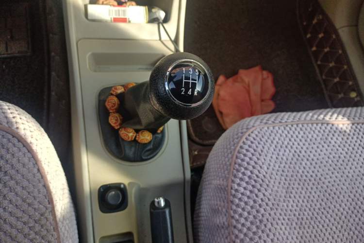 Used FAW Weizhi 2008 Hatchback 1.3L Manual Elite Model