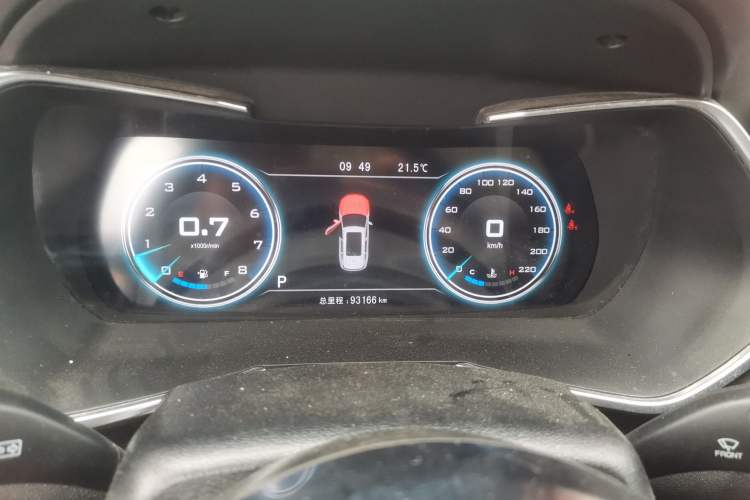 Used Zotye T500 2018 1.5T Automatic Smart Connected Prestige Model
