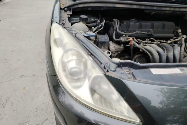 Used Peugeot 307 2007 Revised Version 2.0L Automatic Comfort Edition Right Front Headlight