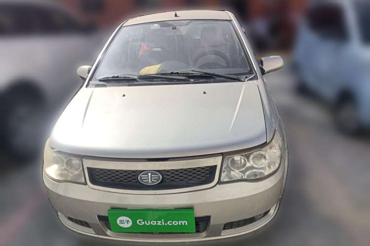 Used FAW Weizhi 2008 Hatchback 1.3L Manual Elite Model