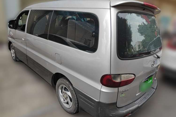 Used JAC Refine 2012 1.9T Shuttle Diesel Comfort Version HFC4DB1-2C