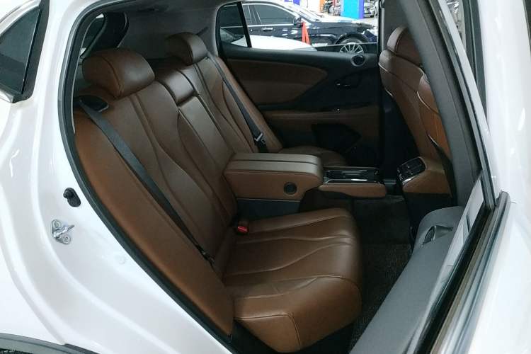 Used Acura CDX 2016 1.5T Two-Wheel Drive Deluxe Edition
