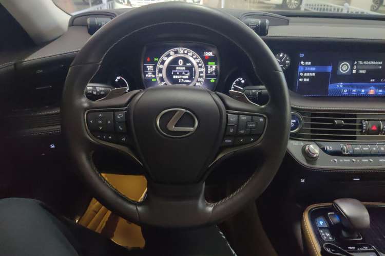 Used Lexus LS 2020 500h Excellence Edition China VI standard
