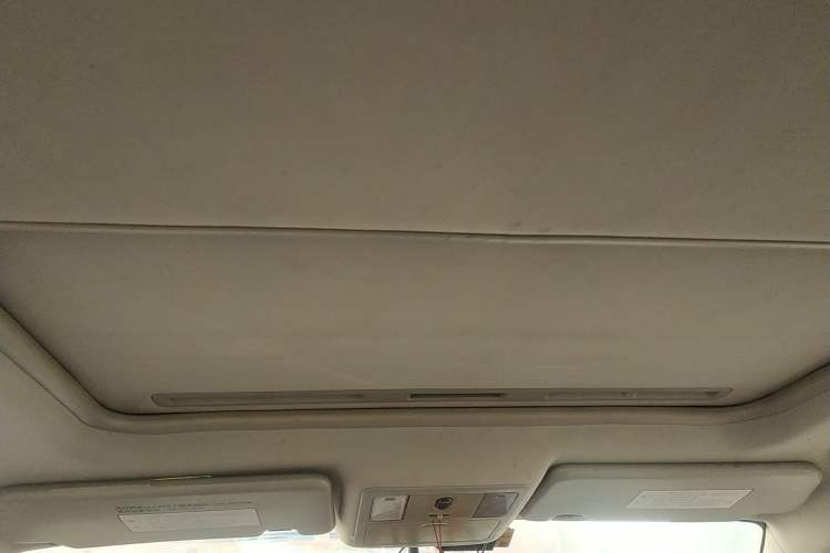 Used FORTHING Joyear XV 2015 1.6L CVT Luxury Model