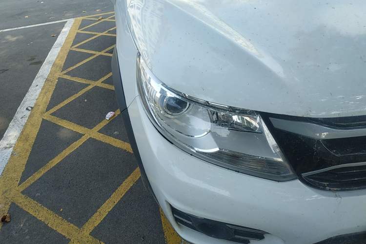 Used FORTHING Joyear XV 2015 1.6L CVT Luxury Model