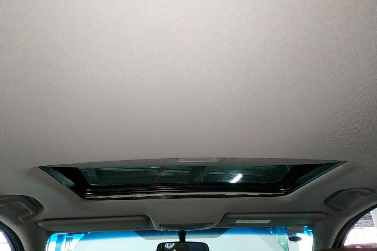 Used Acura CDX 2016 1.5T Two-Wheel Drive Deluxe Edition
