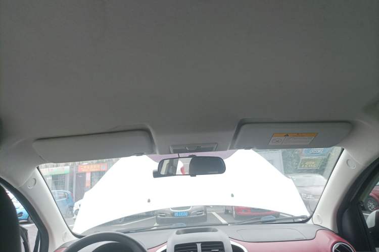 Used Changan Benni EV 2017 Pure Electric 180 km Fashion Model
