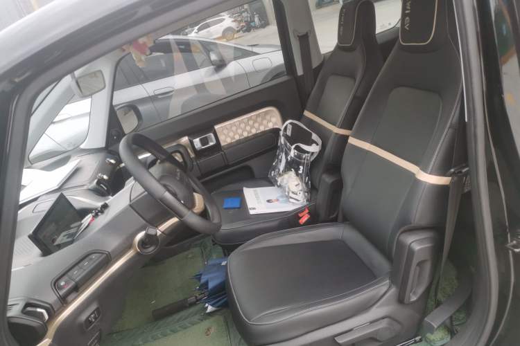 Used Baojun KiWi EV 2022 Designer Lite Edition Lithium Iron Phosphate
