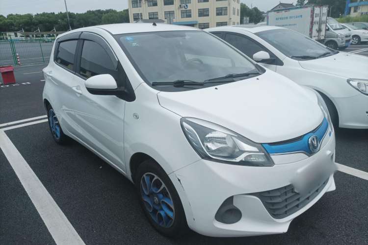 Used Changan Benni EV 2017 Pure Electric 180 km Fashion Model
