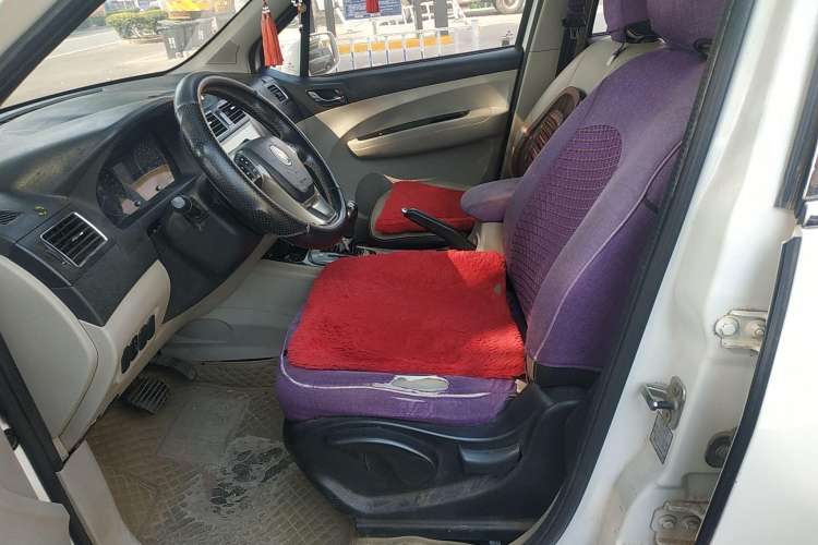 Used FORTHING Joyear XV 2015 1.6L CVT Luxury Model