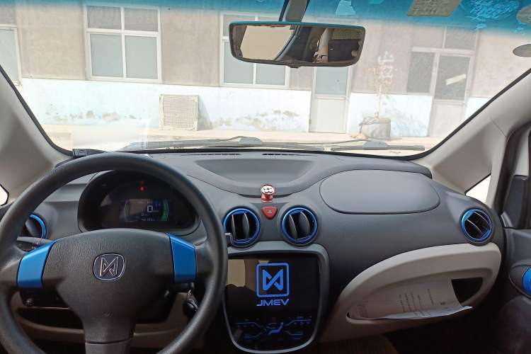 Used JMEV E200L 2017 E200P Comfort Edition
