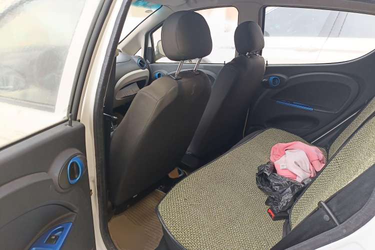 Used JMEV E200L 2017 E200P Comfort Edition
