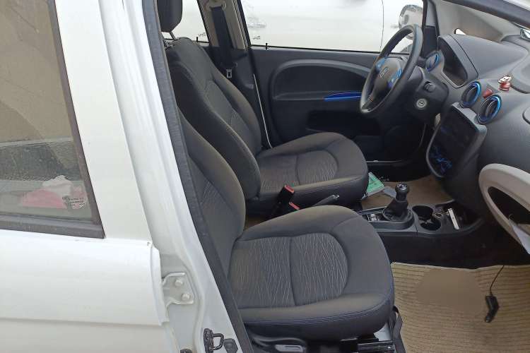 Used JMEV E200L 2017 E200P Comfort Edition
