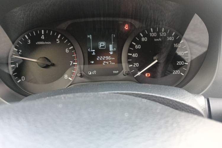 Used Nissan Navara 2017 2.5L Automatic 2WD Luxury Edition QR25