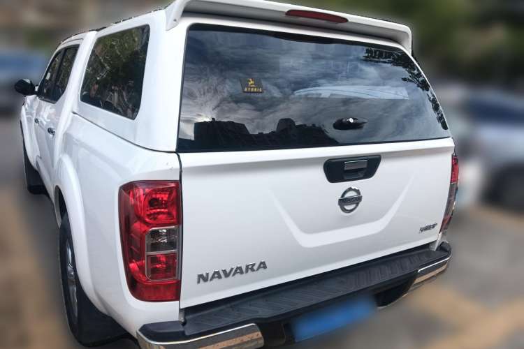 Used Nissan Navara 2017 2.5L Automatic 2WD Luxury Edition QR25