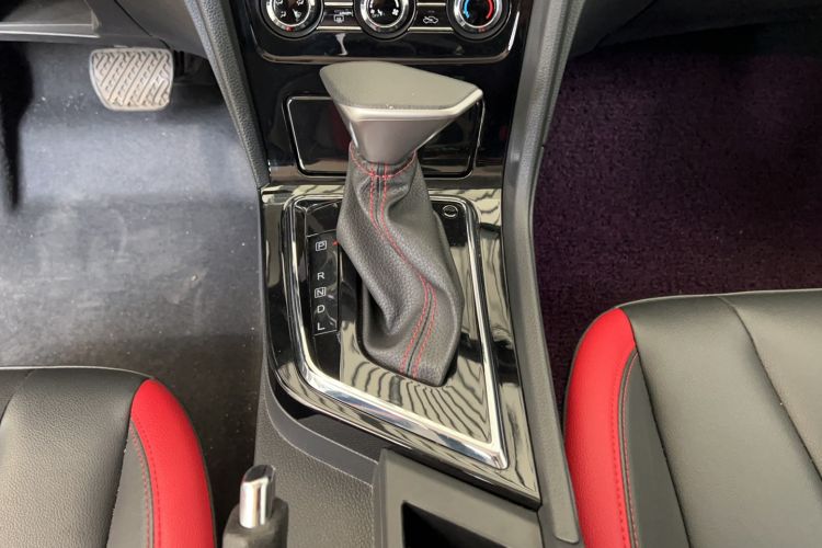 Used Venucia D60 2020 1.6L XE CVT Enjoyment Edition