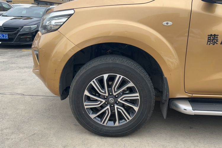 Used Nissan Terra 2018 2.5L Automatic 4x4 Luxury Edition
