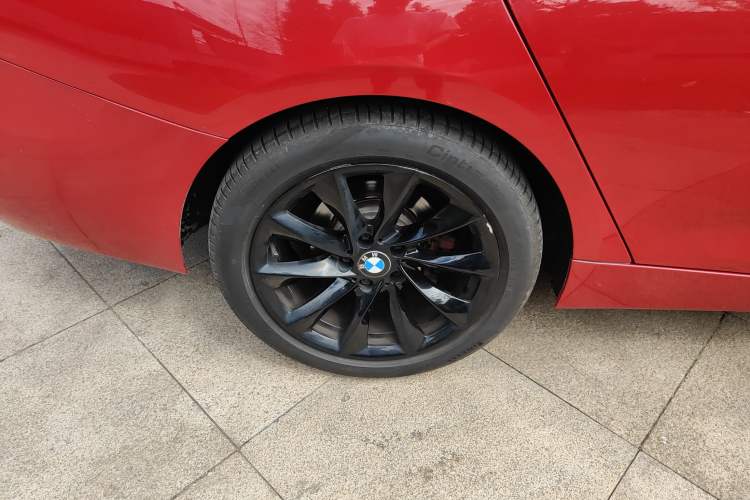 Used BMW 3 Series GT 2018 320i Sport Edition
