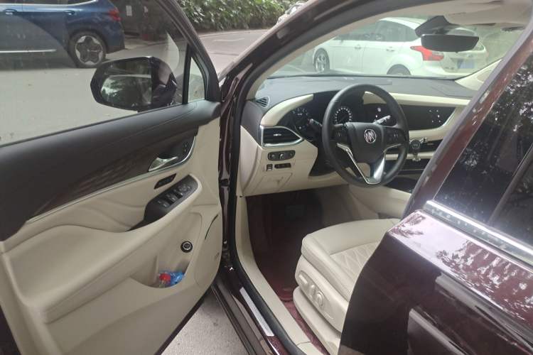 Used Buick Enclave 2020 28T All-Wheel Drive Avenir
