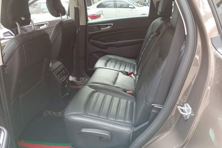 Used Ford Edge 2018 EcoBoost 245 Two-Wheel-Drive Titanium 7-Seater China V Standard