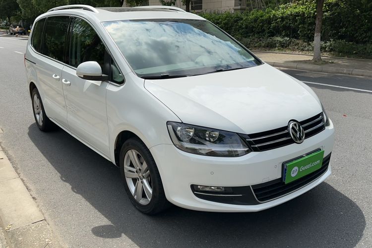 Used Volkswagen Sharan 2015 1.8TSI Comfort Model
