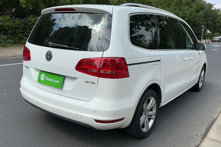 Used Volkswagen Sharan 2015 1.8TSI Comfort Model
