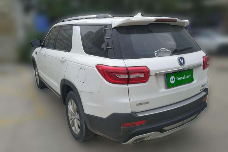Used CHANGAN CS95 2017 2.0T Two-Wheel Drive Zhiyuan Edition
