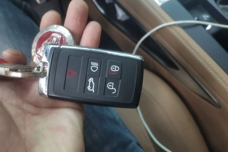 Used Jaguar F-PACE 2022 P250 HSE