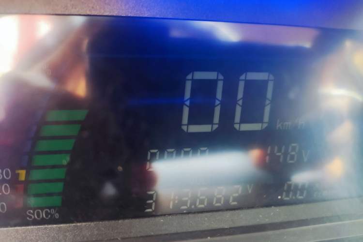 Used JMEV E100B 2016 E100 Standard Model