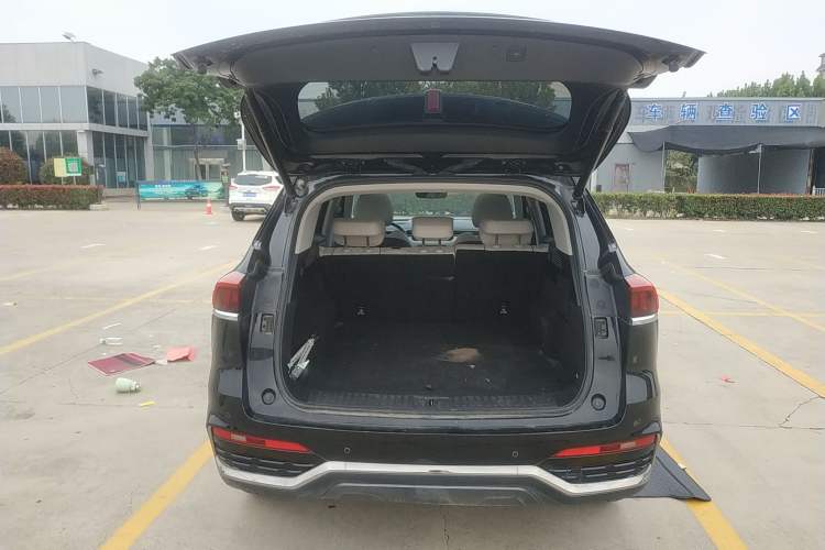 Used Wey Latte DHT-PHEV 2022 1.5T Two-Wheel-Drive Extra-Large Version
