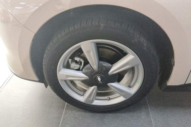 Used ORA Good Cat 2023 501 km Long-Range Luxury Version Lithium Iron Phosphate
