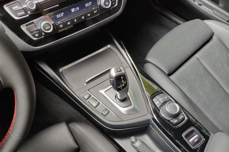 Used BMW 2 Series 2019 225i Convertible Coupe Sports Design Package