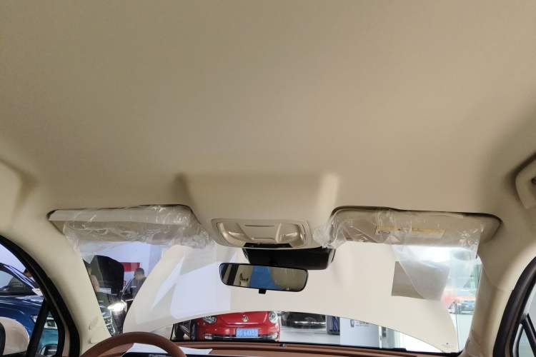 Used ORA Good Cat 2023 501 km Long-Range Luxury Version Lithium Iron Phosphate
