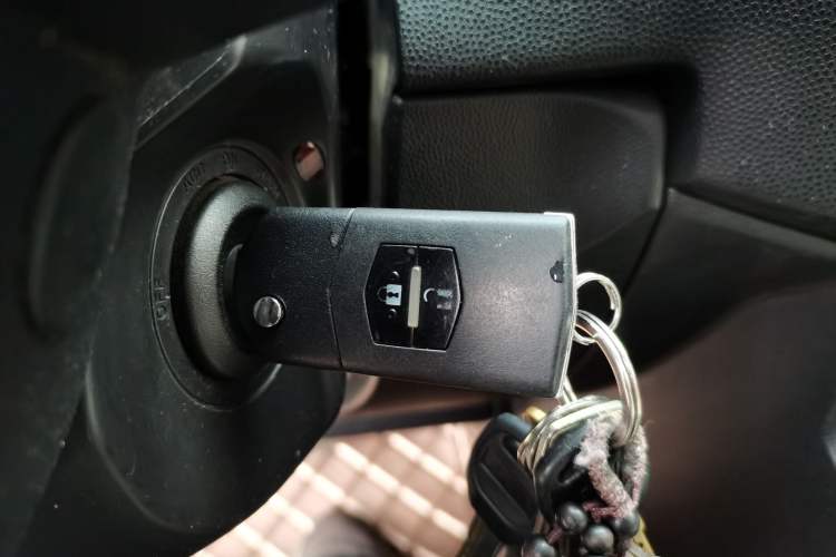 Used Mazda Mazda 5 2013 2.0L Automatic Comfort Edition
