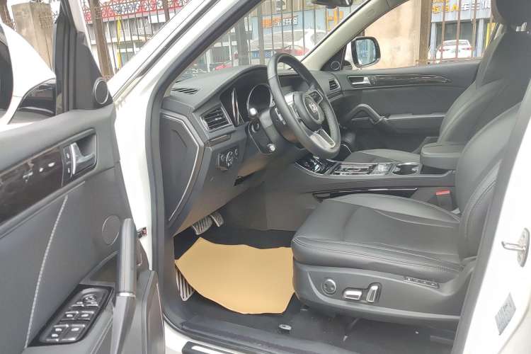 Used Zotye T600 2016 Sport Edition 2.0T DCT Luxury Model
