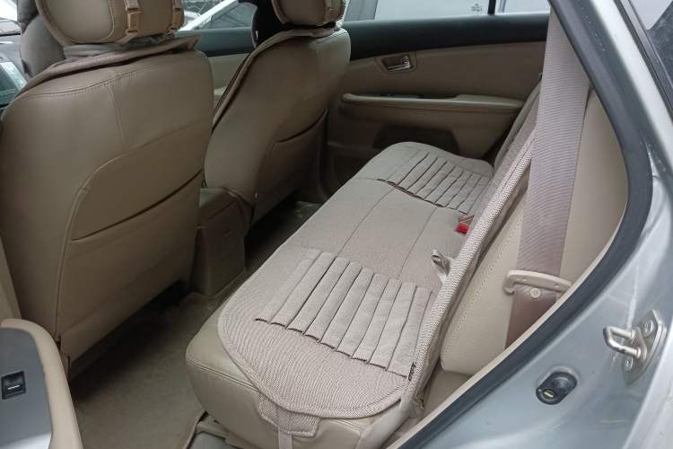 Used BYD S6 2012 2.0L Manual Luxury Version