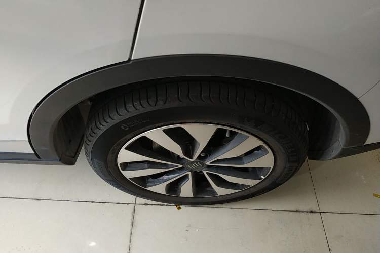 Used WM Motor EX5 2019 EX5 Lite Exploration Edition 400
