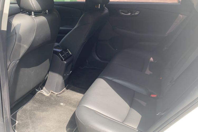 Used Honda Envix 2022 180TURBO CVT Comfort Version
