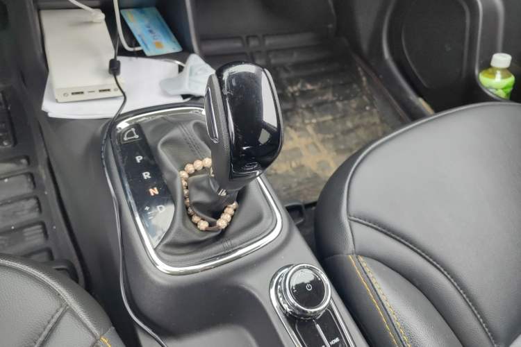 Used Dongfeng Aeolus AX4 2018 1.6L DCT Trendy & Stylish Model with Sunroof
