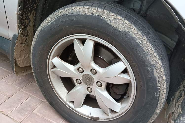 Used BYD S6 2012 2.0L Manual Luxury Version