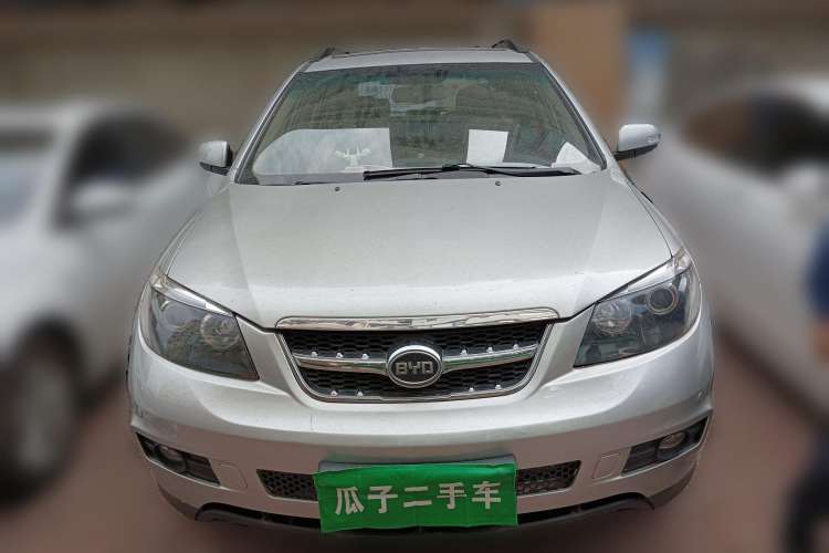 Used BYD S6 2012 2.0L Manual Luxury Version