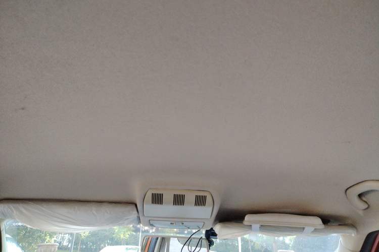 Used Skoda Fabia 2011 1.4L Manual Crystal Edition
