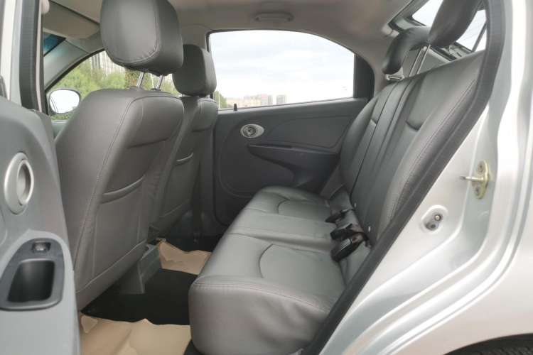 Used Chery Cowin 1 2012 1.3L AMT Comfort Edition
