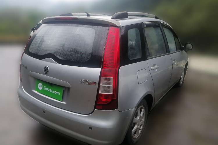 Used FORTHING Joyear 2011 1.5L Manual Luxury Edition